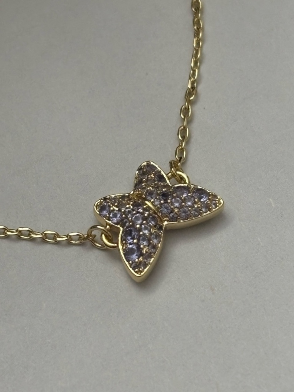 NWT Kendra Scott Lillia Butterfly Gold Delicate Bracelet in Violet Crystal - Picture 3 of 6